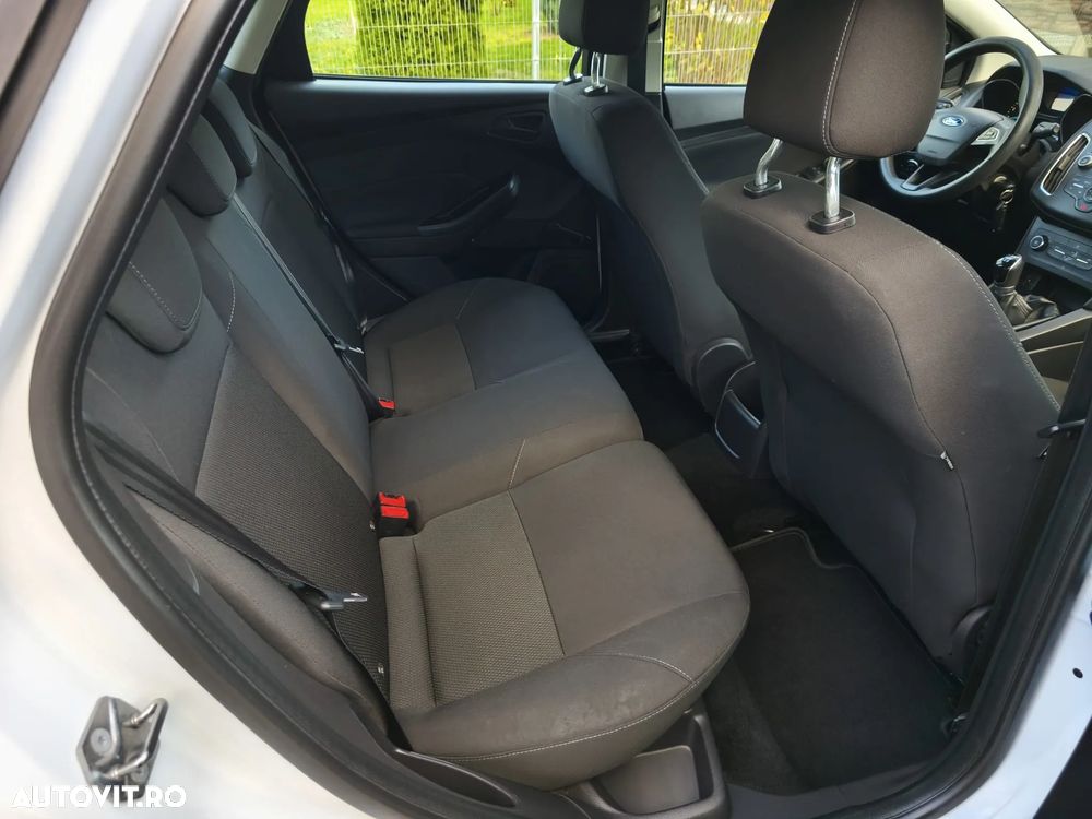 Ford Focus 1.0 EcoBoost Connected - 15