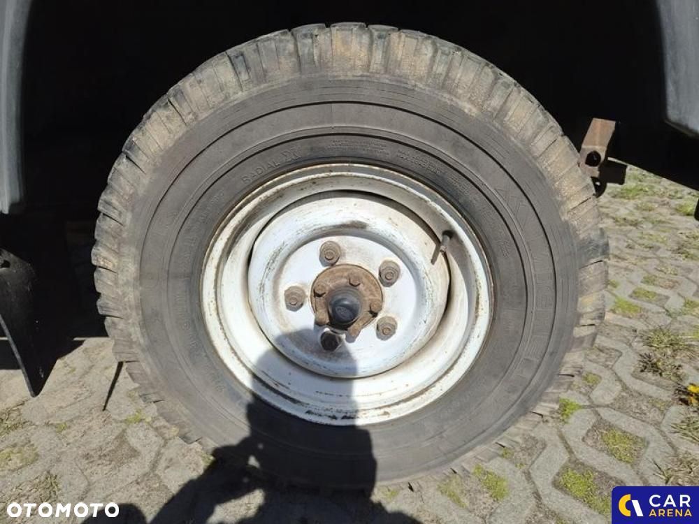 Land Rover Defender - 17