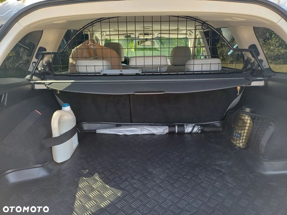 Subaru Outback Legacy 2.0 D Active AT - 14