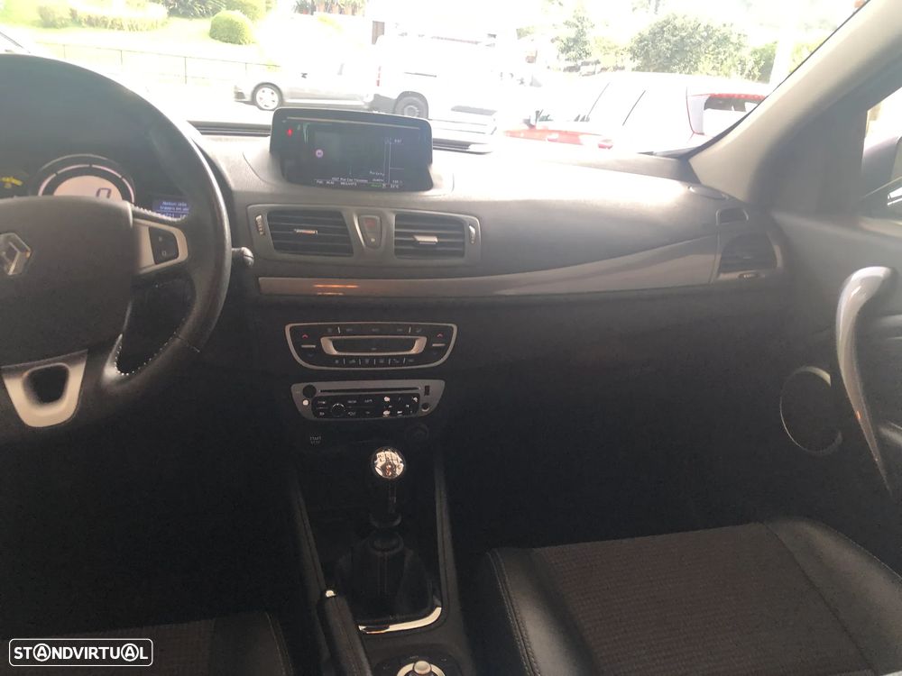 Renault Mégane Sport Tourer 1.5 dCi Dynamique S SS - 12