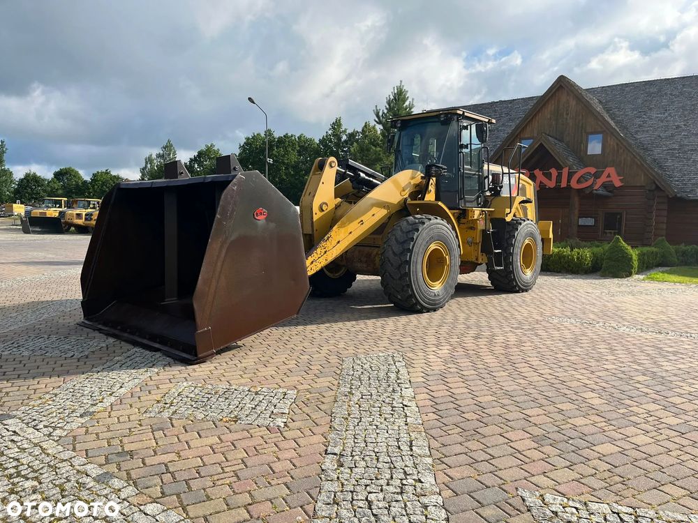 Caterpillar 950M - 2