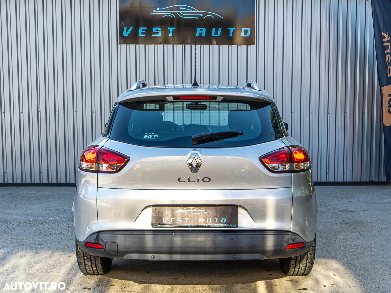 Renault Clio - 17