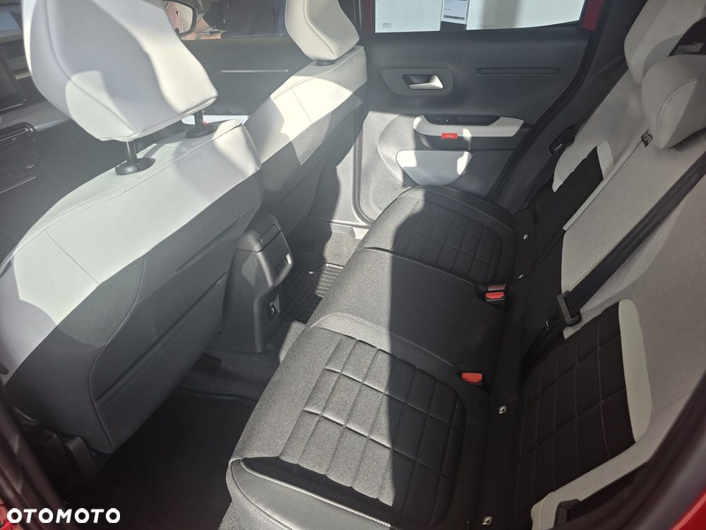 Citroën C3 1.2 mHEV Max - 4