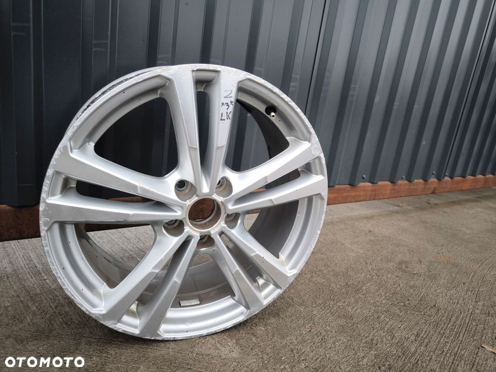 FELGA ALUMINIOWA AUDI A3 S3 8V VW SEAT 7.5J R18 ET51 8V0601025BL Z*3* - 3