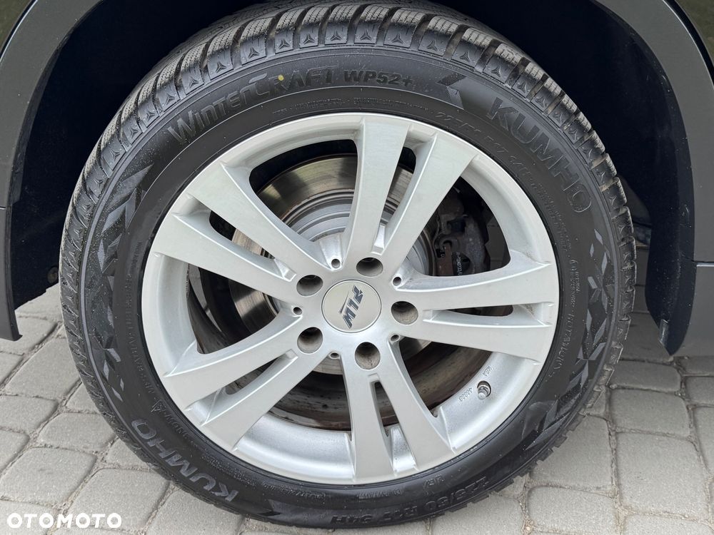 BMW X1 xDrive18d xLine - 10