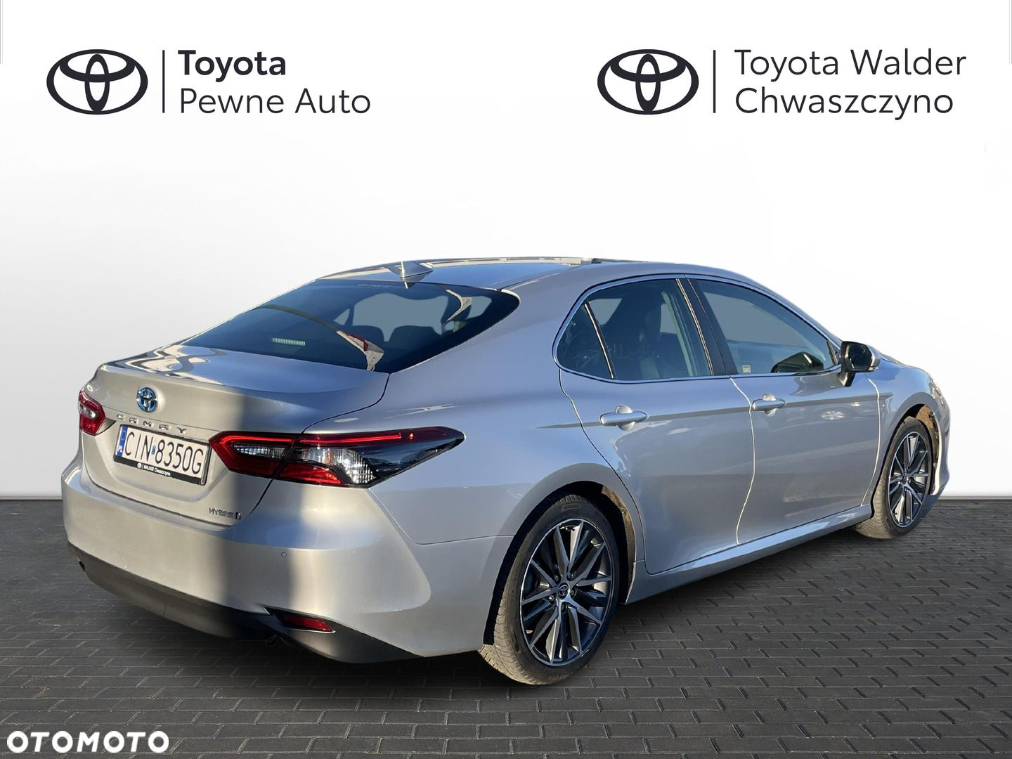 Toyota Camry - 7