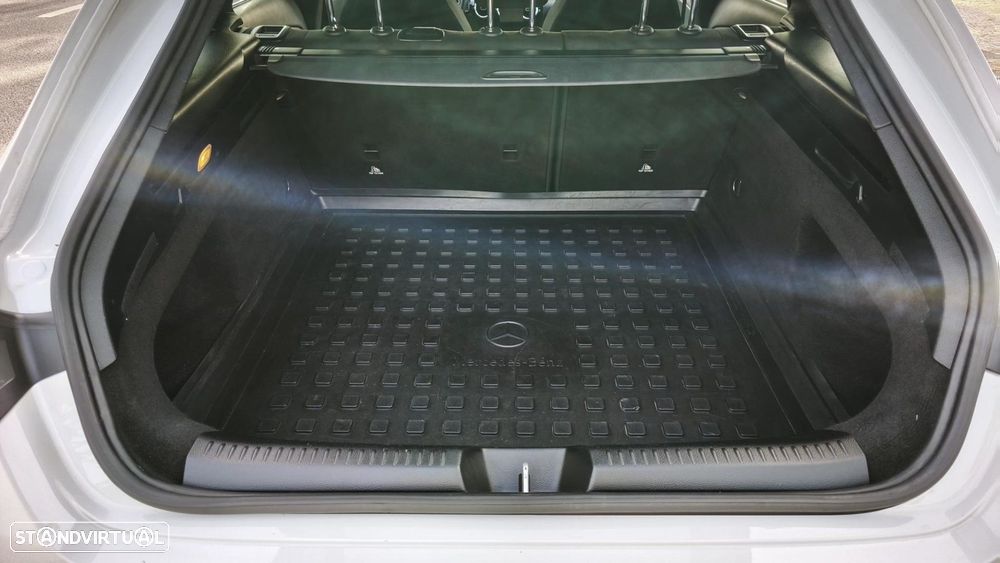 Mercedes-Benz CLA 180 d Shooting Brake Business Solutions Aut. - 22