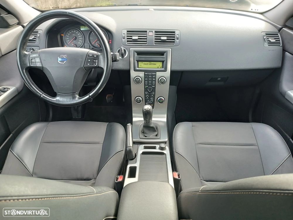 Volvo S40 1.6 D Momentum - 13