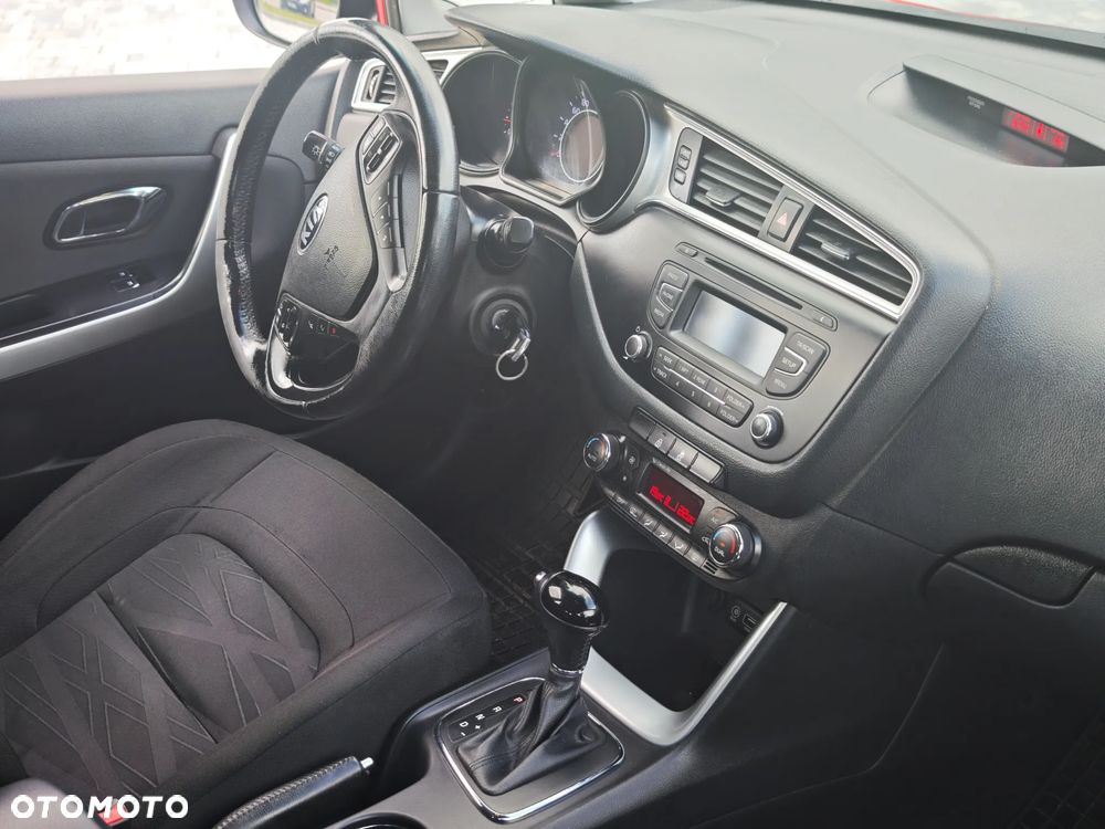 Kia Ceed 1.6 CRDi L Business Line DCT - 18