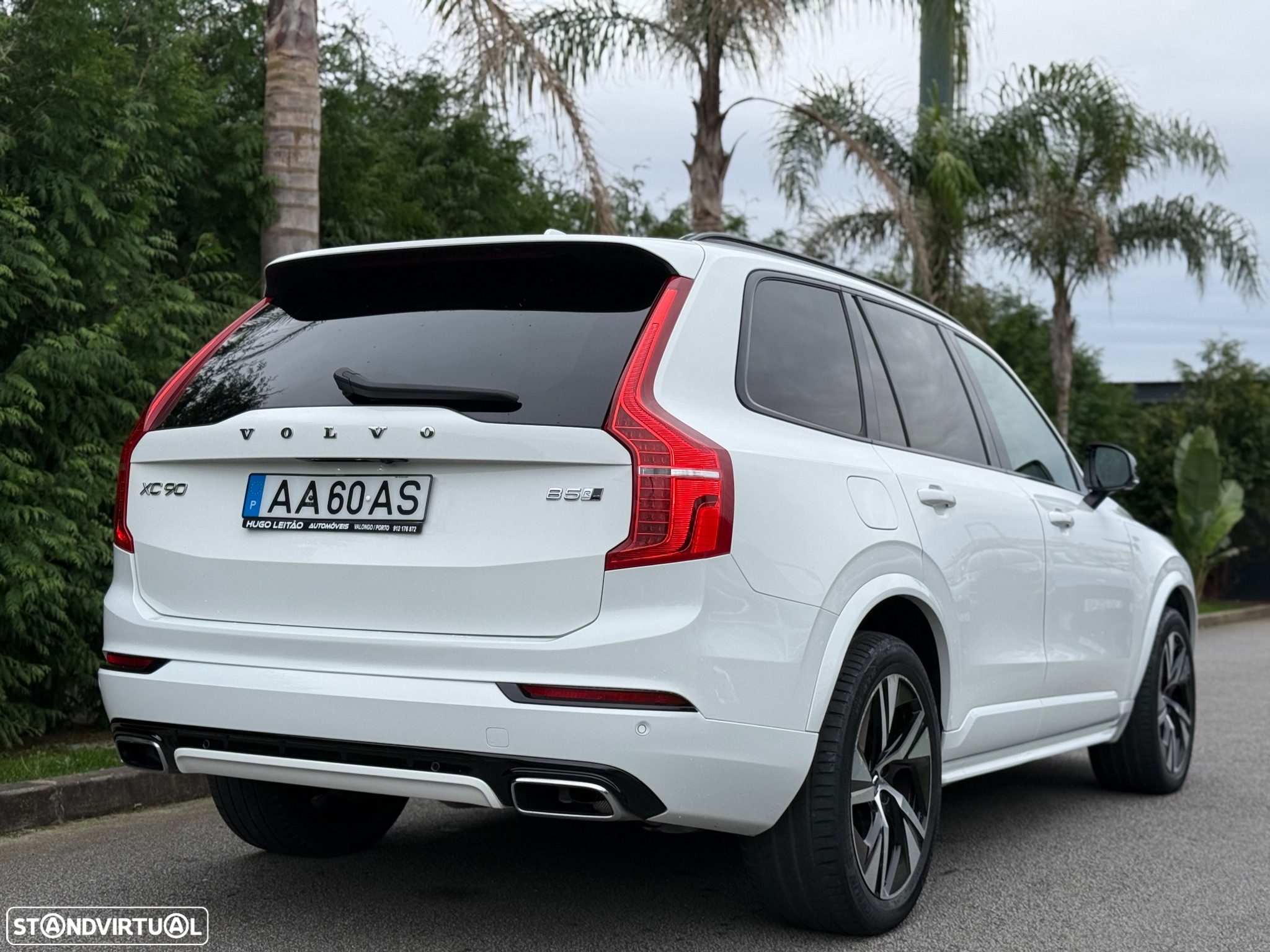 Volvo XC 90 2.0 B5 R-Design AWD - 8