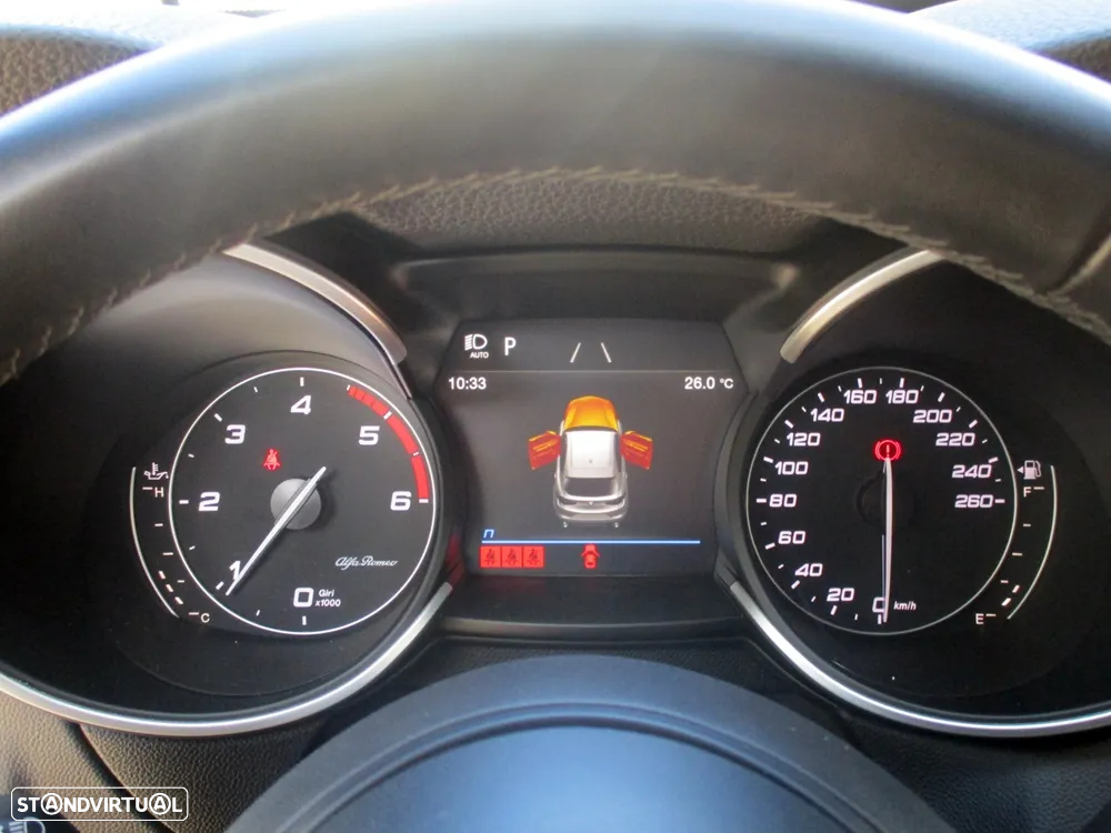 Alfa Romeo Stelvio 2.2 D Super AT8 - 18