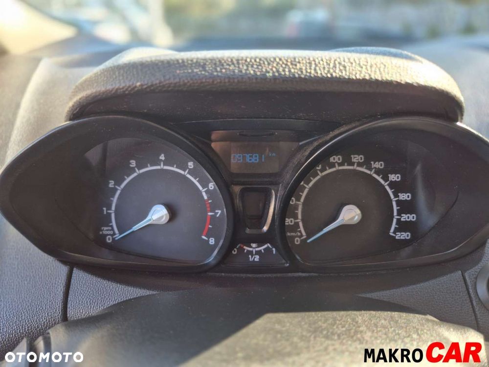 Ford EcoSport - 7
