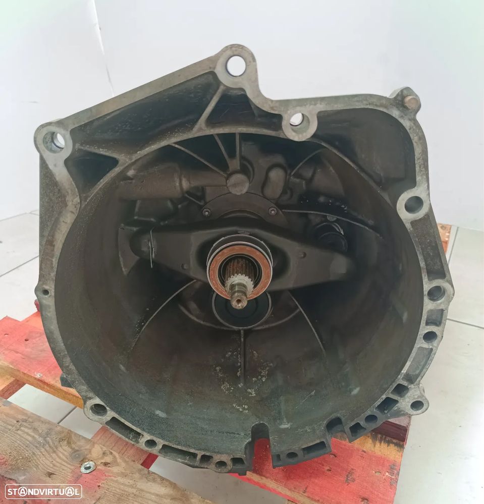 Bmw 118d caixa 6 velocidades 122cv M47 ano 2006 ref BEY - 5