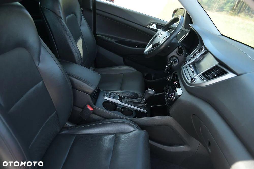 Hyundai Tucson blue 1.7 CRDi 2WD DCT Premium - 17