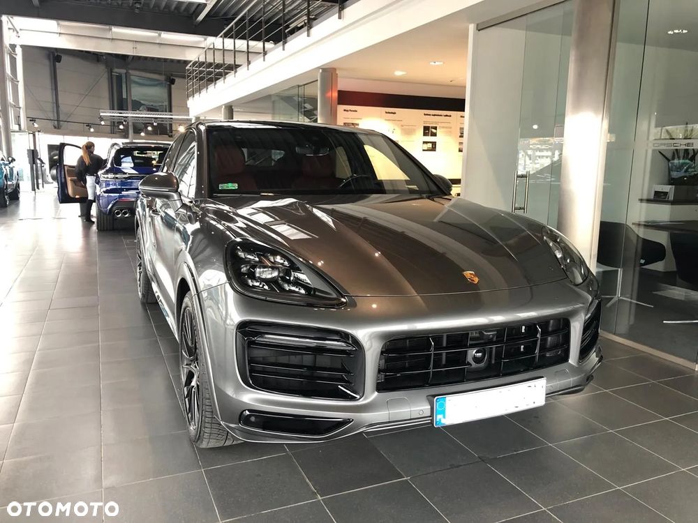 Porsche Cayenne - 13