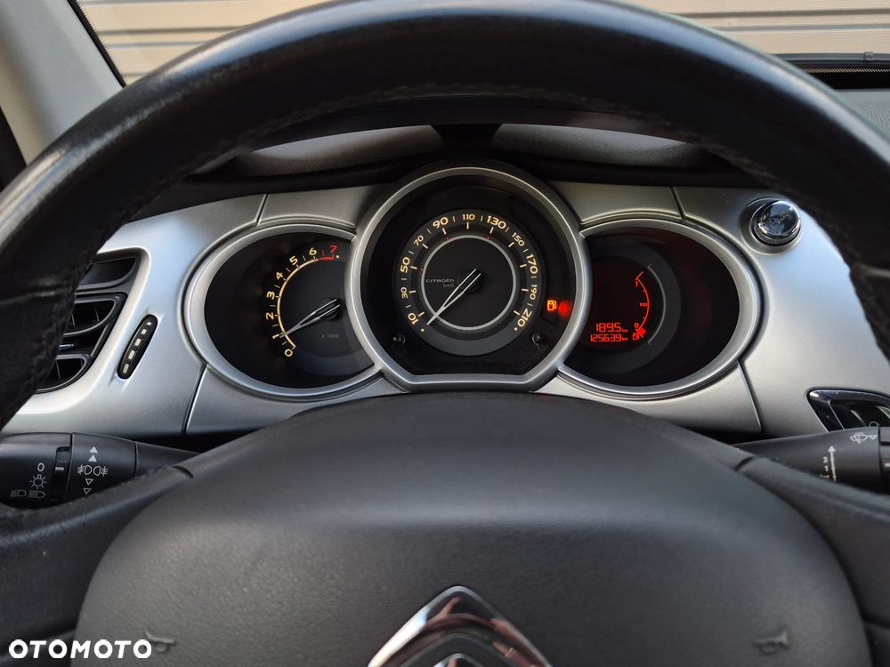 Citroën C3 1.4 Exclusive Gold-Edition - 8