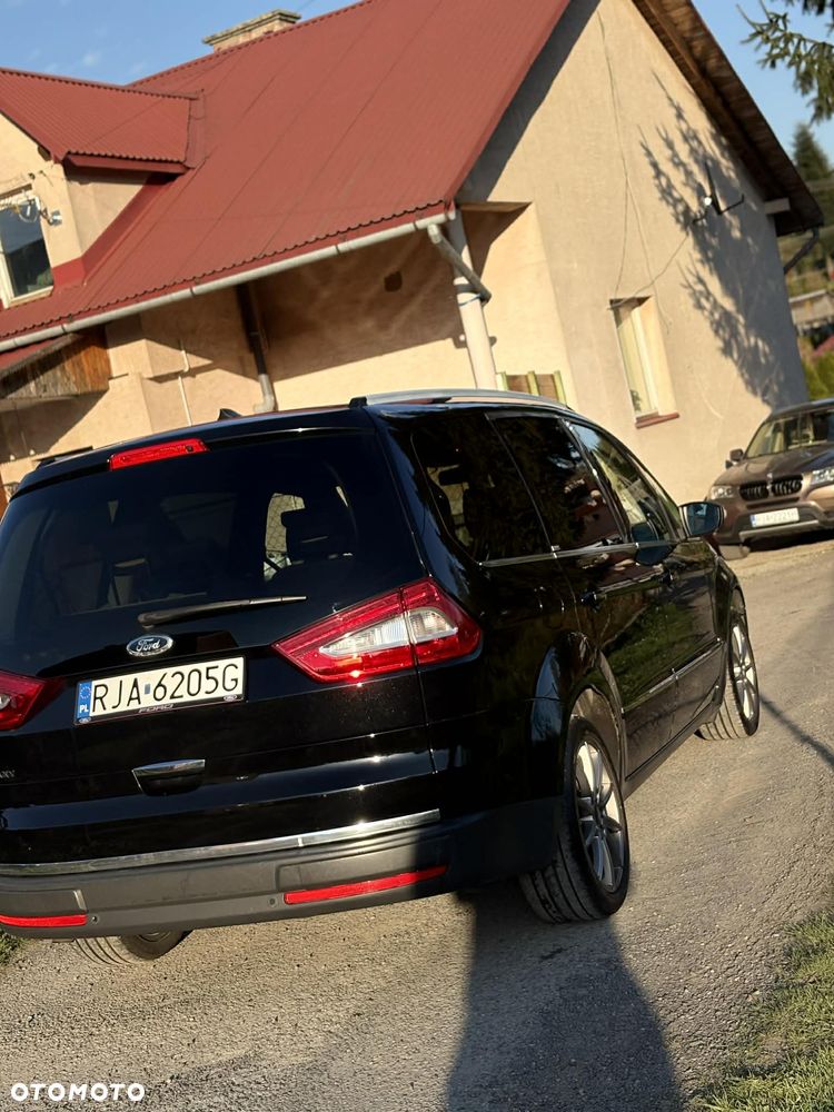 Ford Galaxy 2011 photo 5