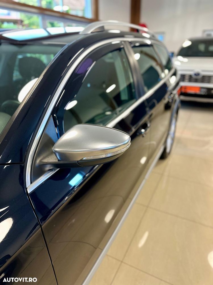 Volkswagen Passat Alltrack 2.0 TDI SCR (BMT) 4Mot - 24