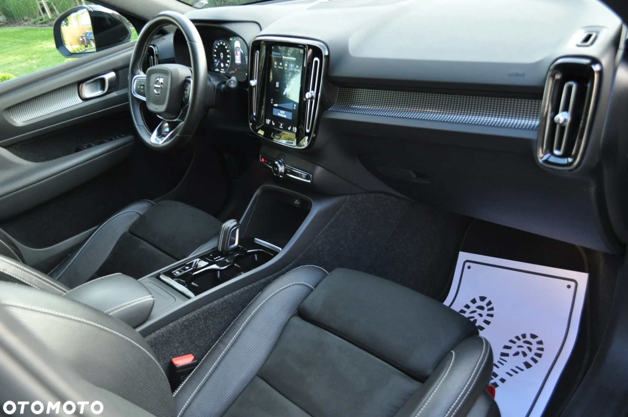 Volvo XC 40 D3 R-Design - 38