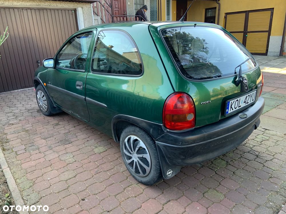 Opel Corsa - 2