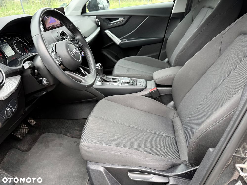 Audi Q2 35 TFSI S tronic design - 17