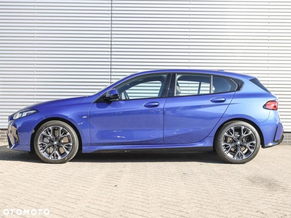 BMW Seria 1 120 mHEV - 3