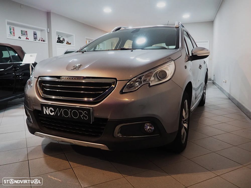 Peugeot 2008 1.2 PureTech Allure - 3