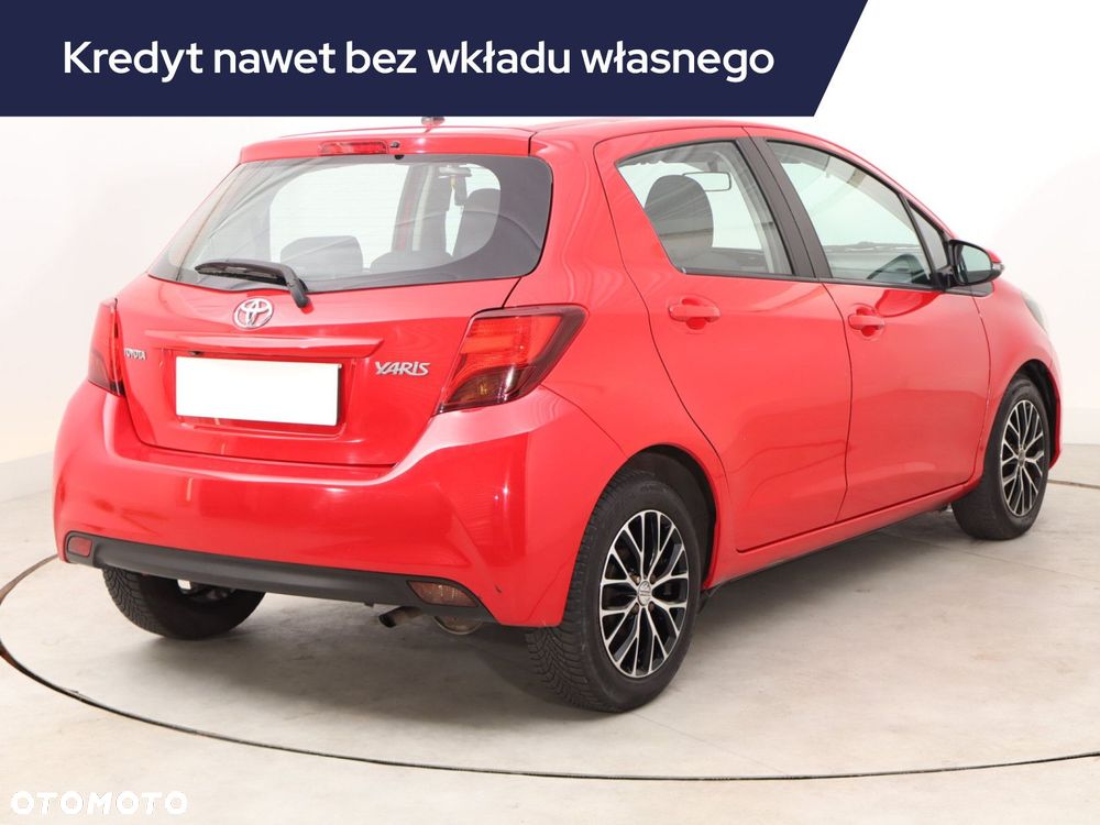 Toyota Yaris - 7