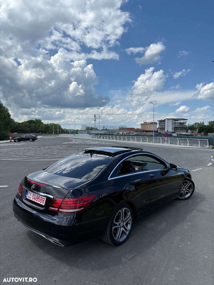 Mercedes-Benz E - 16