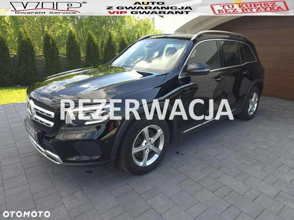Mercedes-Benz GLB - 1