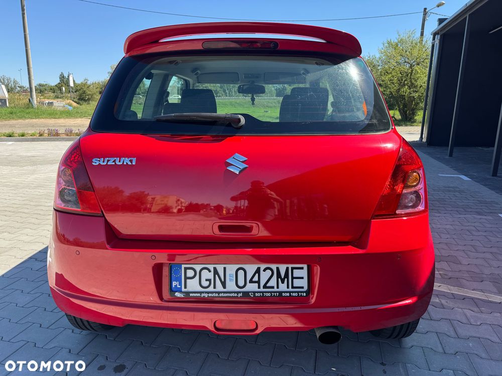 Suzuki Swift - 6