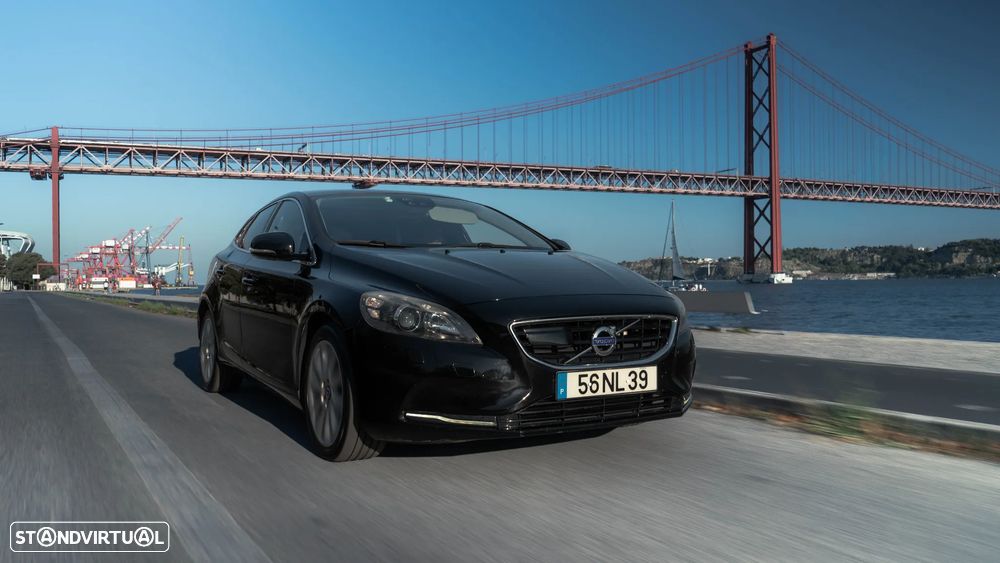 Volvo V40