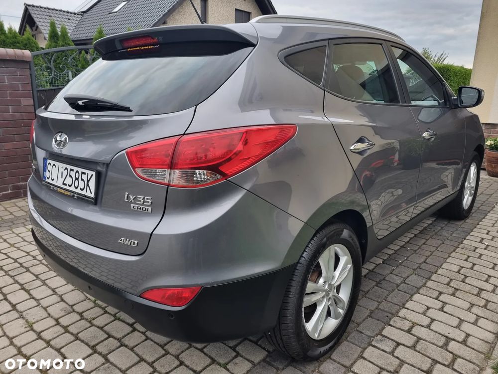 Hyundai ix35 2.0 CRDi 4WD Fifa World Cup Gold Edition - 7