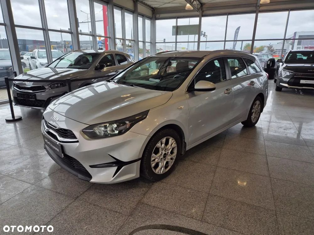 Kia Ceed 1.5 T-GDI M - 3