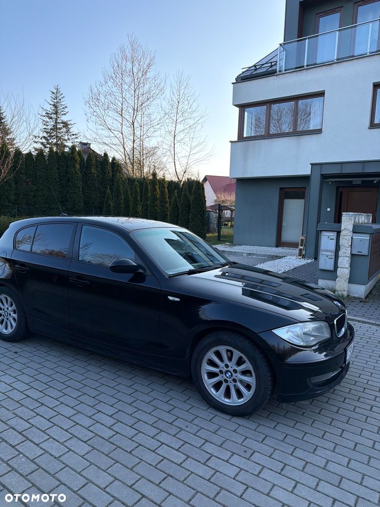 BMW Seria 1 - 22