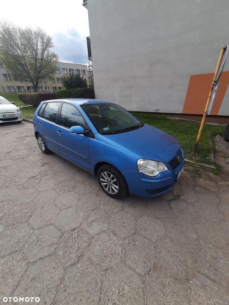 Volkswagen Polo 1.4 Comfortline - 2