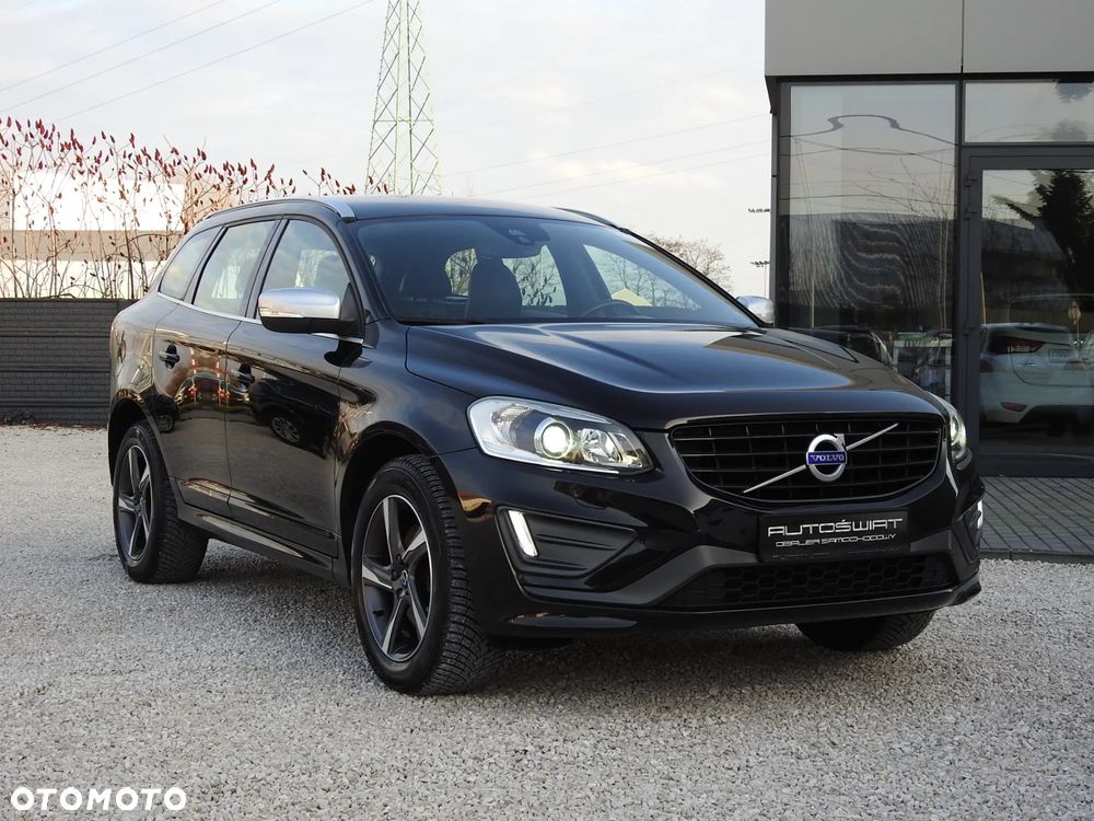 Volvo XC 60 D4 Drive-E R-Design Momentum - 2