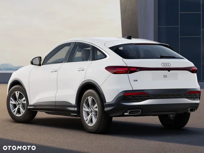 Audi Q5 Sportback - 3
