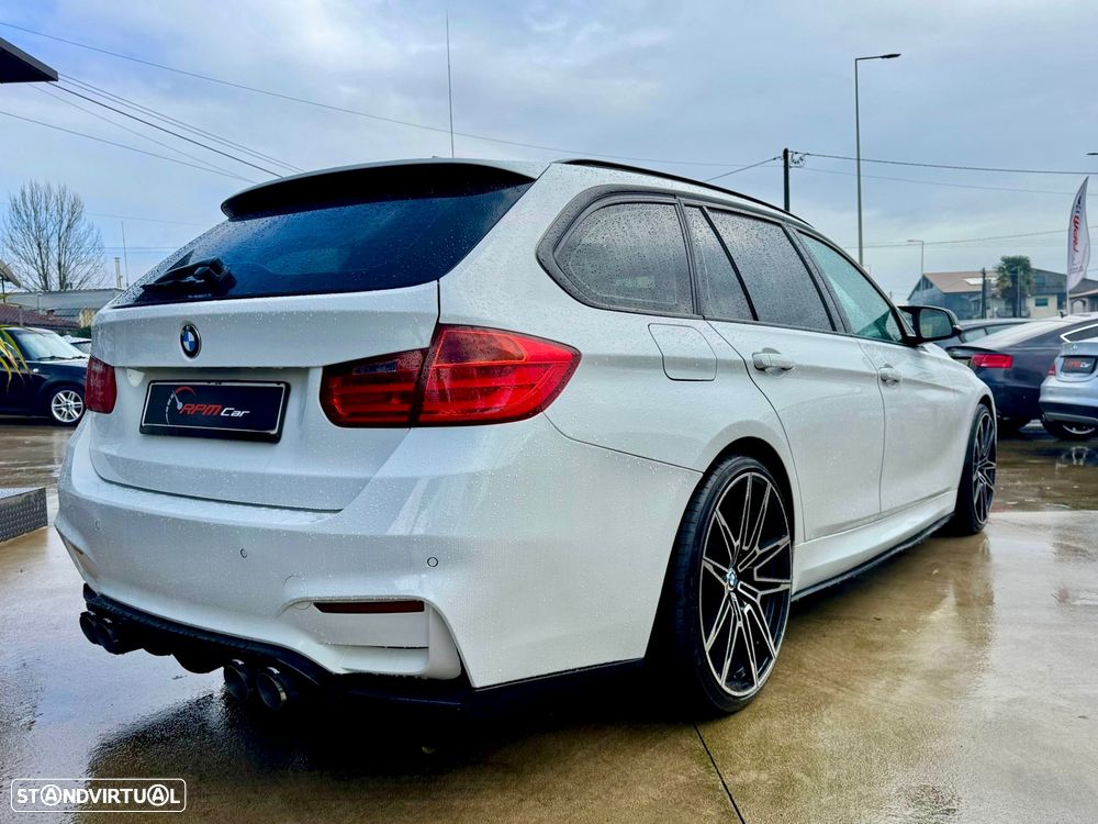 BMW 320 d Aut. Blue Performance Sport Line - 12