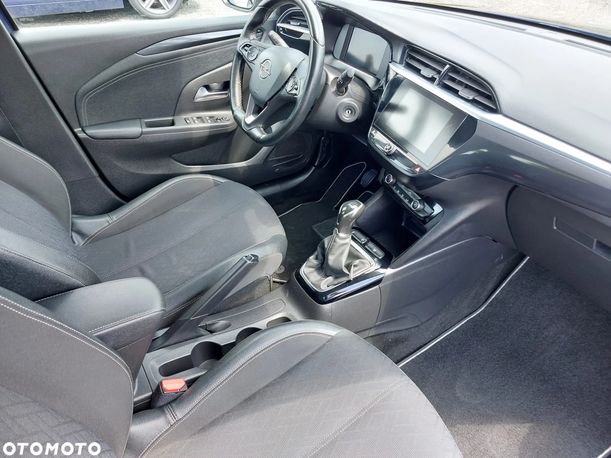 Opel Corsa 1.2 Elegance S&S - 14