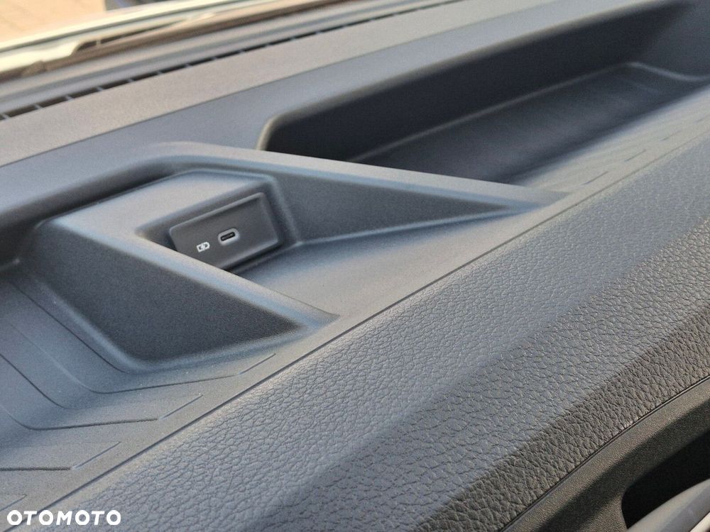 Volkswagen Crafter - 27