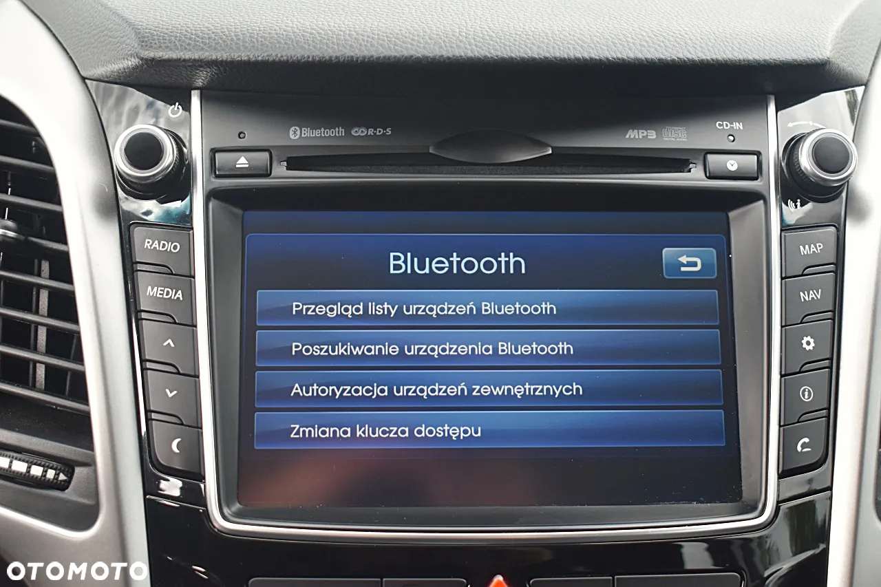 Hyundai i30 1.6 D Premium - 27
