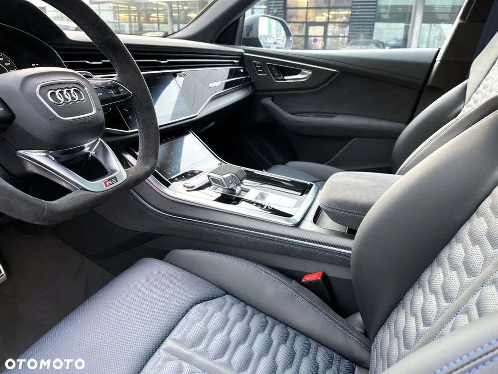 Audi RS Q8 - 20