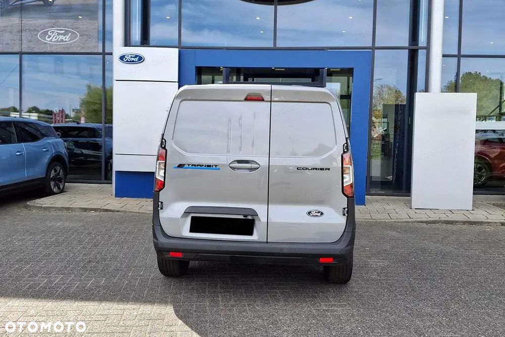 Ford Transit Courier EV Limited 136KM - 7
