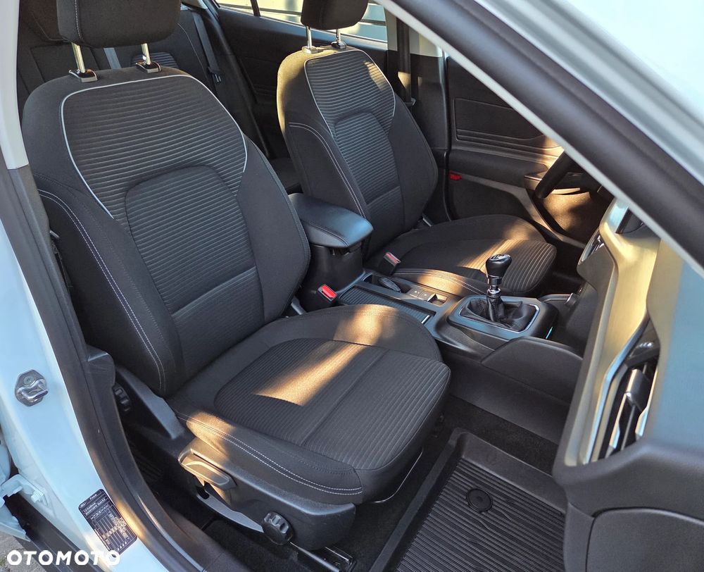Ford Focus 1.0 EcoBoost Titanium Business - 18