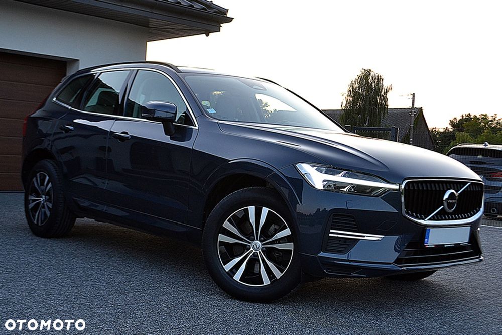 Volvo XC 60 B4 D Momentum - 1