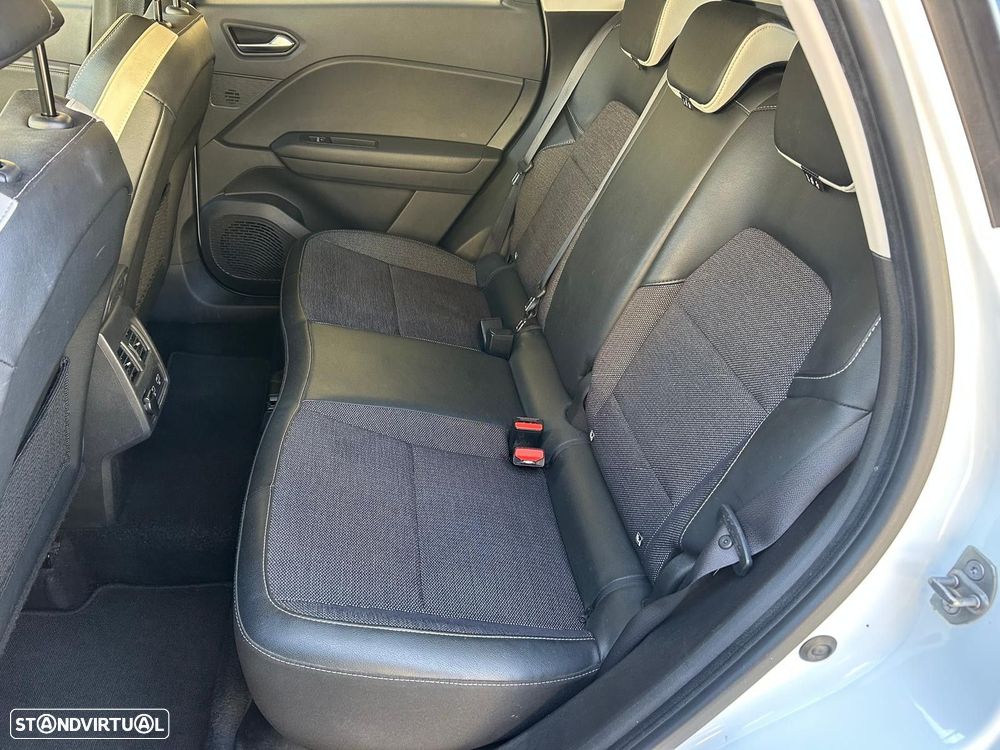 Renault Captur 1.0 TCe Techno - 11