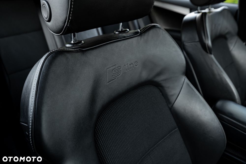 Audi A3 Sportback 2.0 TFSI S line Sportpaket - 25