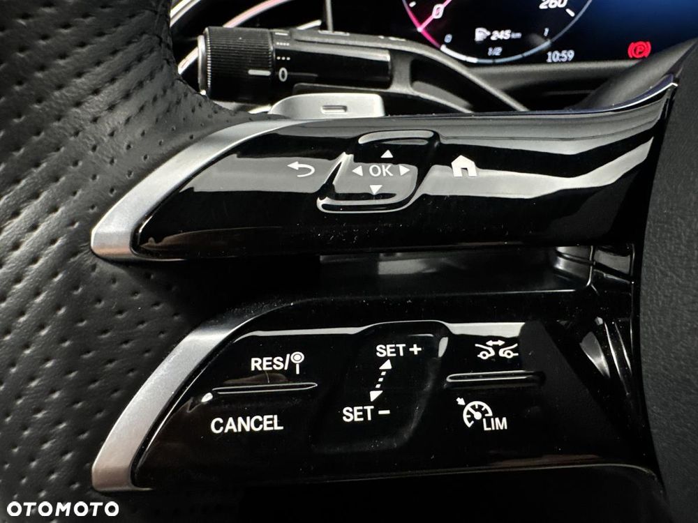 Mercedes-Benz Klasa E 300 de PHEV 4-Matic AMG 9G-Tronic - 15