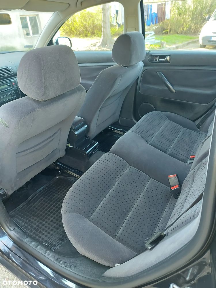 Volkswagen Passat ver-1-9-tdi - 10